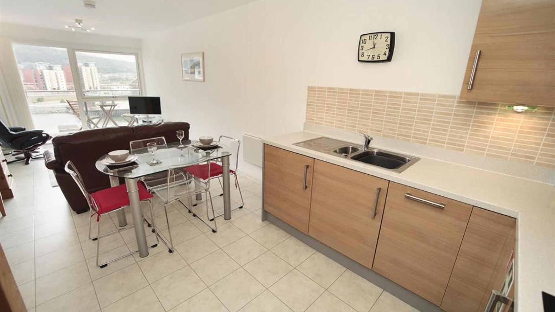 Marina Villas, Trawler Road, Marina Swansea Extérieur photo